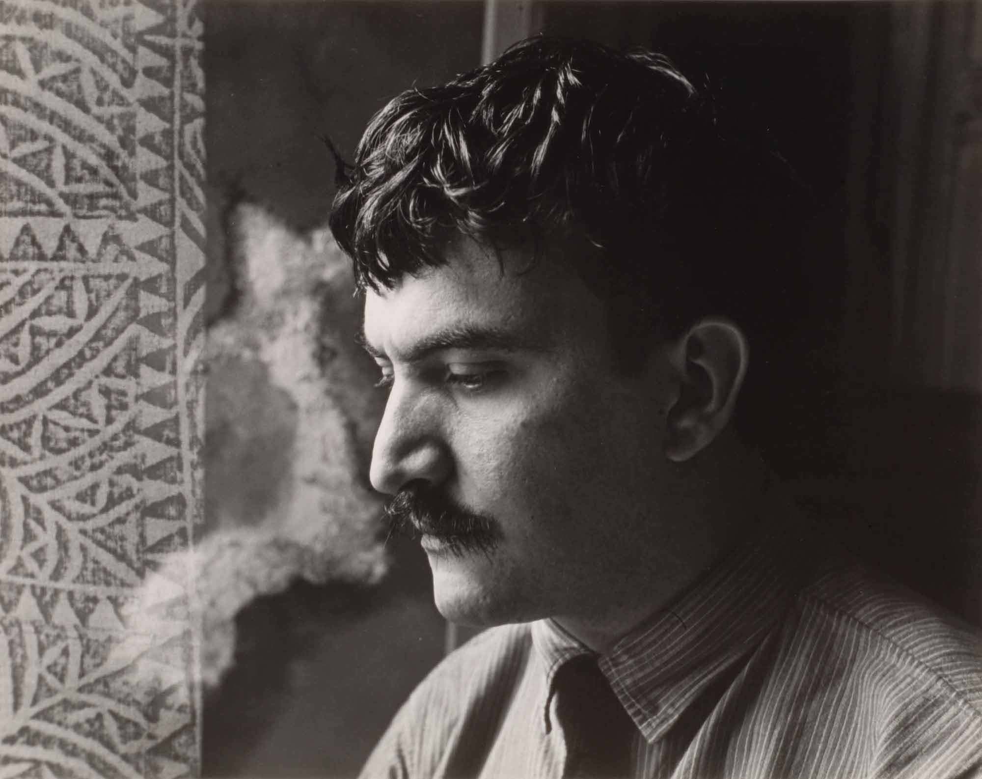 Theodoros Stamos, 1951, Gelatin silver print, 10 1/2 x 13 1/2 in. (26.7 x 34.3 cm)
Munson-Williams-Proctor Arts Institute, Utica, N.Y. (2014.11)
– The Richard Pousette-Dart Foundation