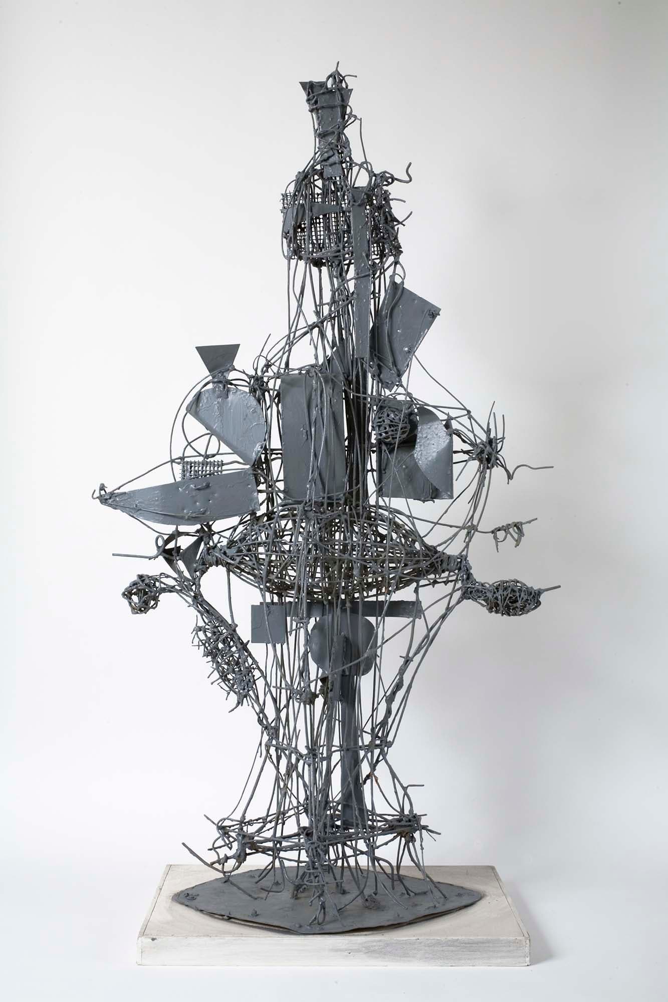 Creature of Clouds, 1951, Steel wire and sheet metal, painted gray, 49 1/2 x 28 x 14 in. (125.7 x 71.1 x 35.6 cm)
– The Richard Pousette-Dart Foundation