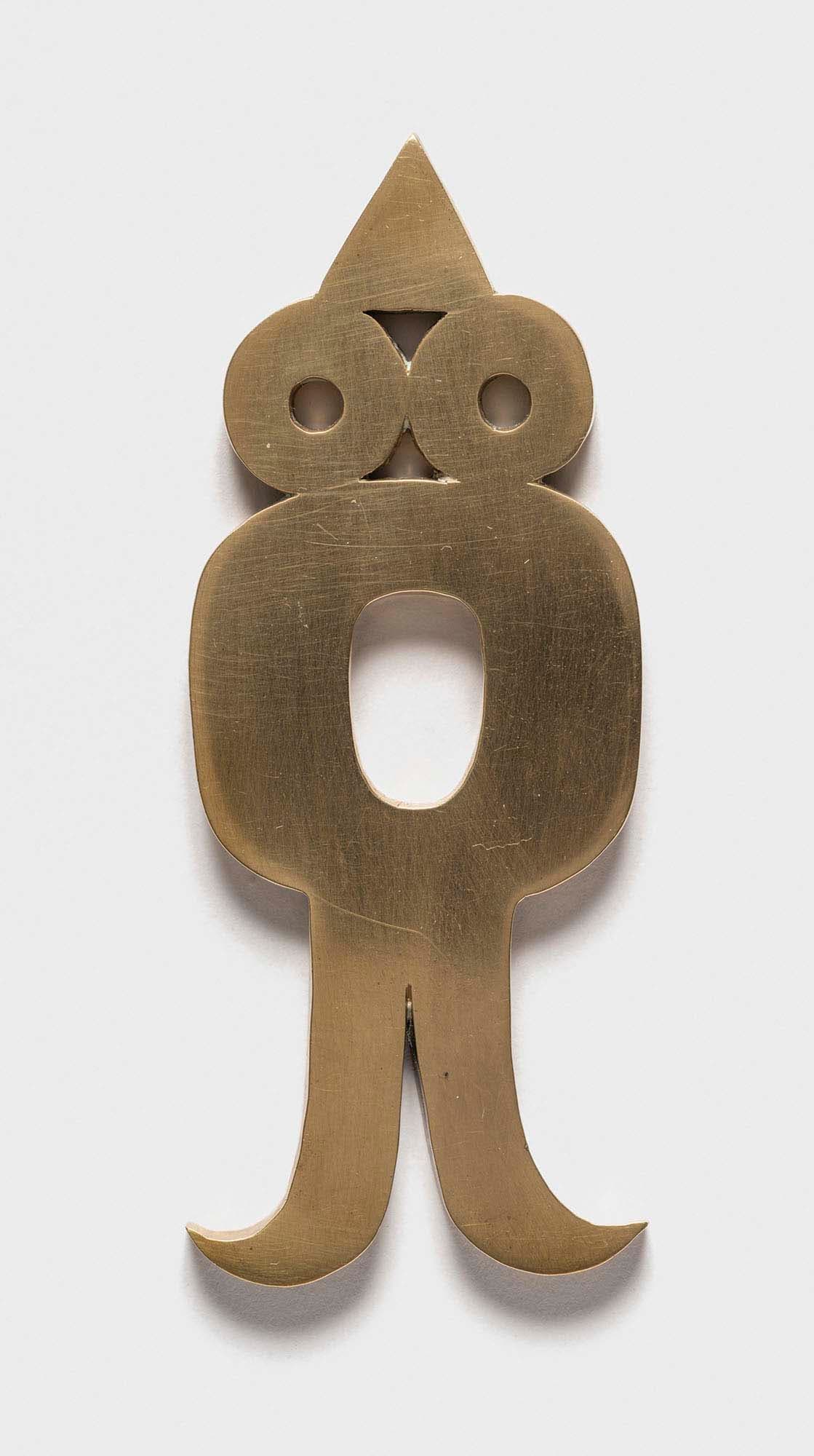 #65 (Eye Ghost Form), c. 1945, Hand-cut brass, 4 1/2 x 2 x 1/4 in. (11.4 x 5.1 cm)
– The Richard Pousette-Dart Foundation