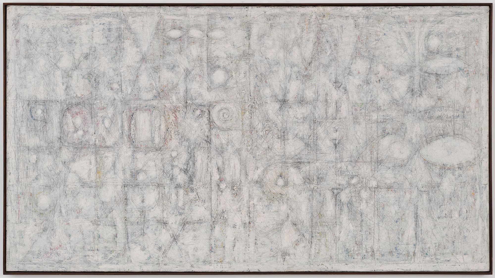 Chavade, 1951, Oil and graphite on canvas, 53 3/8 x 96 1/2 in. (135.6 x 245.1 cm)
The Museum of Modern Art, New York, Philip Johnson Fund (503.1969)
– The Richard Pousette-Dart Foundation